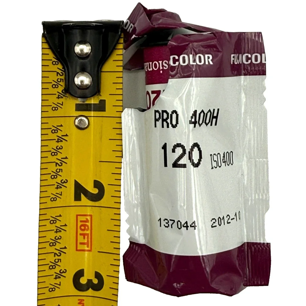 One (1) Roll Fujifilm Fujicolor Pro 400H 120 Color Negative Film EXP 2012 READ